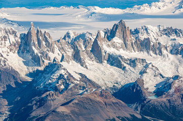 Fototapeta premium aerial view of mountains Fitz Roy, Cerro Torre and the southern patagonian ice field, Patagonia, between Chile and Argentina