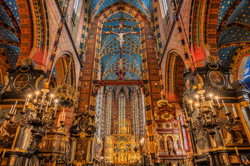 Fototapeta premium Interior of St. Mary's Basilica Krakow Poland