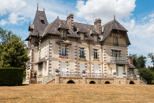The Ch&acirc;teau-Neuf castle in the village of Villefranche-Saint-Phal in Burgundy - France