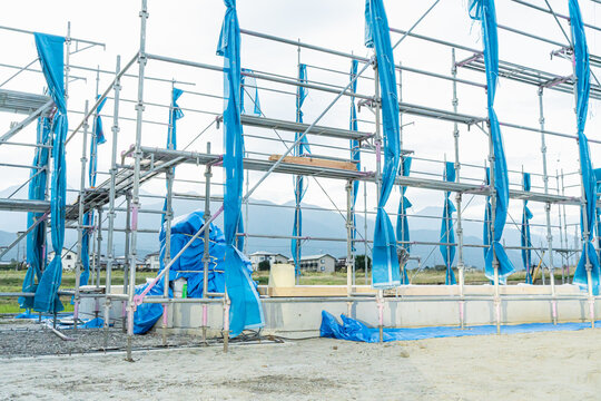 マイホームの建築現場の足場,単管足場