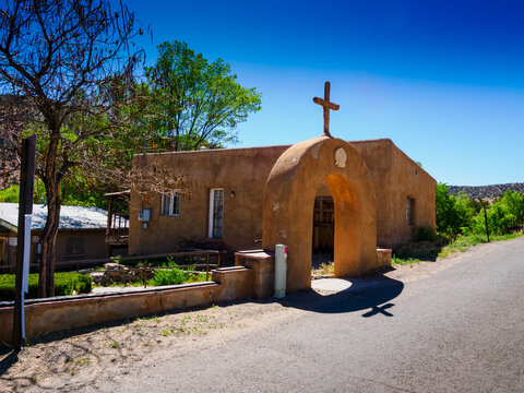 The entrance and office building of the Santuario de Chimayo, a small Roman Catholic church known for its "holy dit" which is believed to have healing powers
