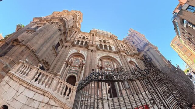 Paseando por el casco antiguo y catedral de M&aacute;laga, Espa&ntilde;a