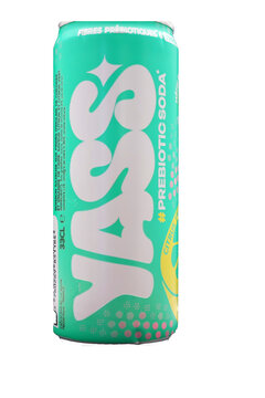 Canette de boisson au citron Yass