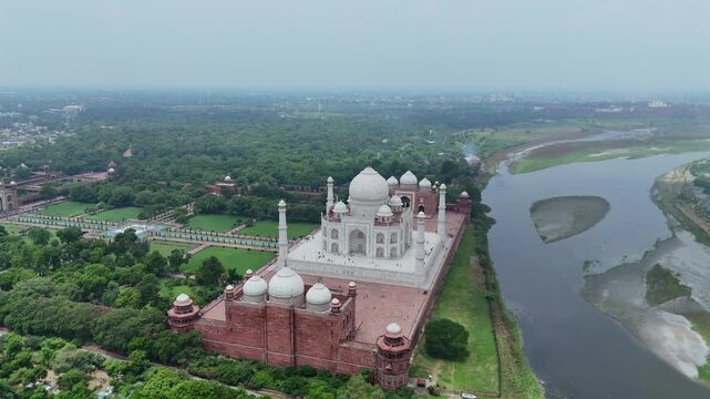 Aerial shot of Taj Mahal in Agra, Uttar Pradesh, India