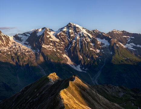 View of Gro&szlig;es Wiesbachhorn in the Glockner Group, Austrian Alps