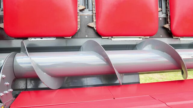 Auger conveyor agriculture machinery with screw metal equipment transport attachment featuring spiral design