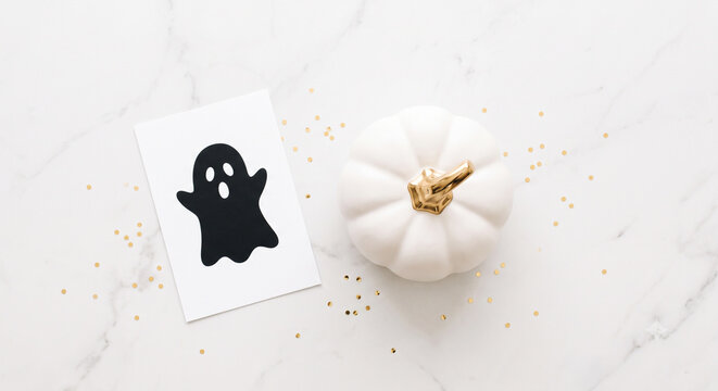 白いかぼちゃとおばけのハロウィン背景 Generative AI