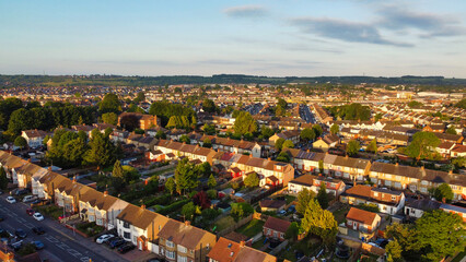 Obraz premium Aerial View of Luton City Streets and Homes During Sunset of England UK. June 14th, 2022. Drone Camera Footage