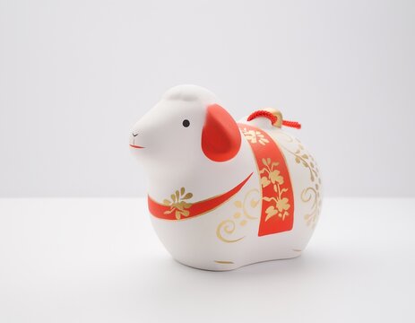 Japanese hariko sheep figurine, zodiac charm for Year of the Sheep