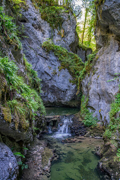 Gorges de l'Ab&icirc;mesSaint-Claude, Jura, France, Europe