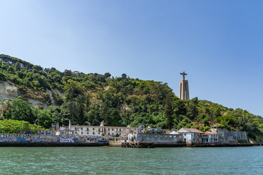 views along the Lissbon Waterfront from a boat