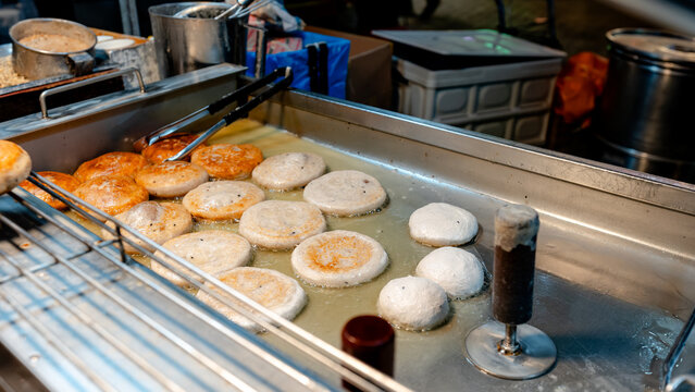 Ssiat Hotteok at BIFF Square night market