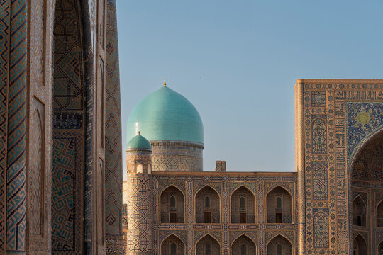 Registan architecture and turquoise dome in Samarcanda