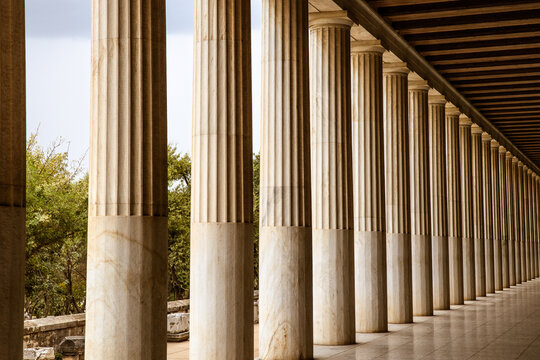 columns of ancient Greece