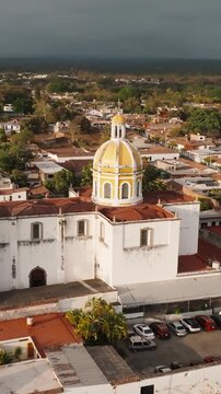 Aerial view of the Parroquia de San Miguel Arc&aacute;ngel church in Comala, Colima, Mexico