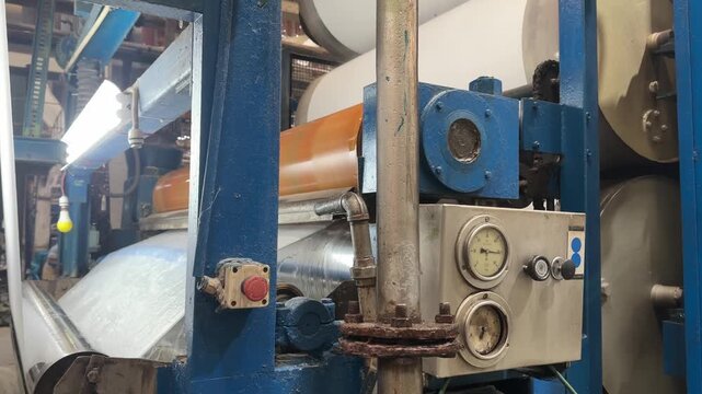 Industrial Textile Padding Mangle Machine Processing Fabric in Modern Dyeing and Finishing Factory