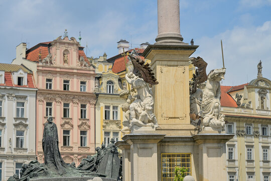 Mariens&auml;ule, Altbauten am Altst&auml;dter Ring, Altstadt Stare Mesto, Prag, Tschechien