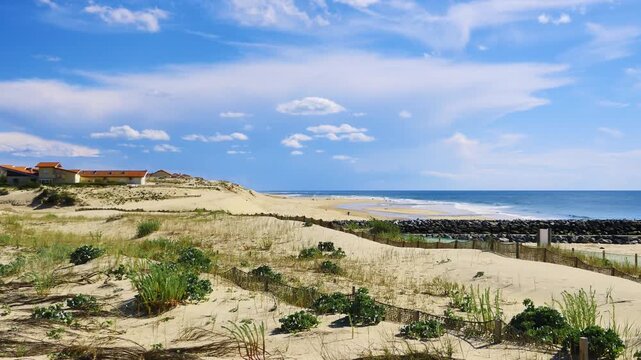 07.05.2026, Mimizan-Plage, Frankreich. D&uuml;ne und Sandstrand am Atlantik.