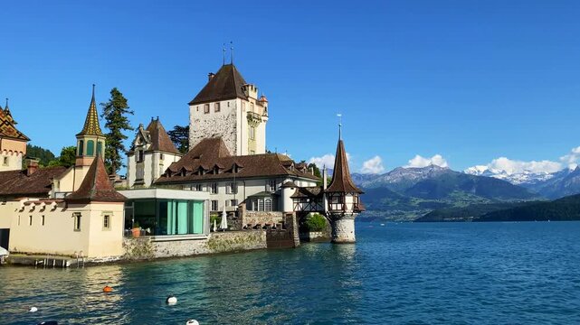 Schloss Oberhofen, Thuner See, Schweiz 