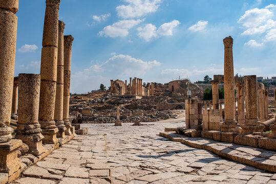 Ruins of the Temple of Artemis seen from Cardo Maximus in Jerash, Jordan