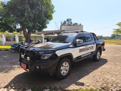 An Indonesian immigration patrol car is a specialized government vehicle operated by the Direktorat Jenderal Imigrasi under the Ministry of Law and Human Rights of the Indonesia.