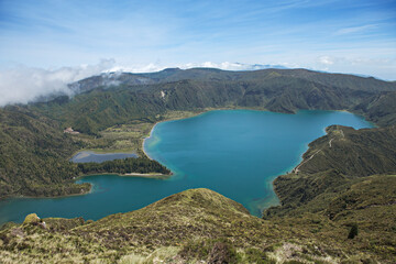vue sur le lac logoa do fogo Acores Portugal © christine