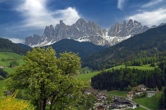 The Odle Group in the Puez-Odle Nature Park, located between Val Gardena and Val di Funes, a Unesco World Heritage Sit