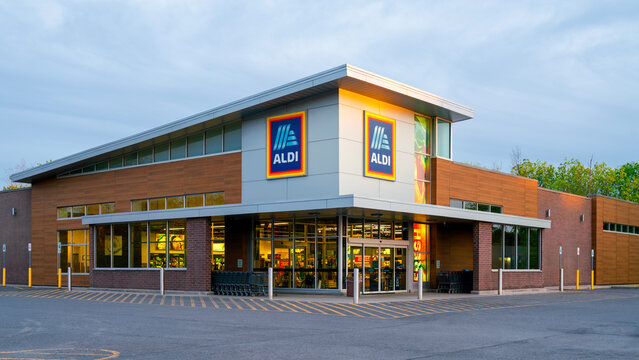 Ilion, NY - May 22, 2026: Blue-Hour ultra-wide exterior view of ALDI Markets grocery store, located at 5 Central Avenue, Ilion, NY 13357