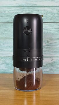 Wireless Coffee Grinder for Home Use | Portable Electric Coffee Bean Mill