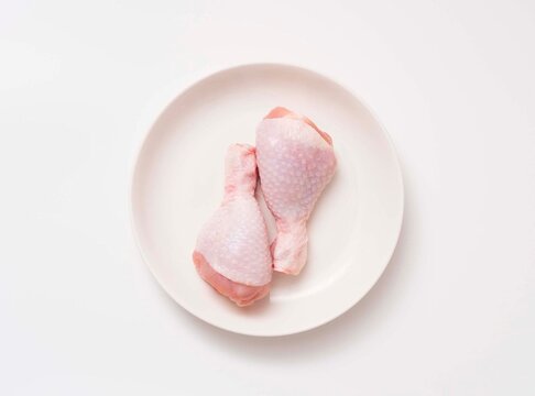 2,날것,닭고기,닭다리,북채,접시,한국