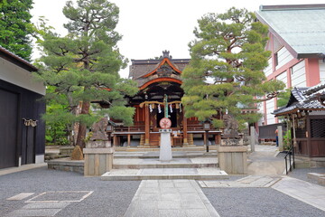 Fototapeta premium Daishogun Hachi jinja Shrine, a venerable shrine and prayer hall in Kamigyo Ward, Kyoto, Japan
