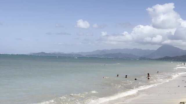 Pacific ocean. Kualoa Regional Park, Honolulu, Oahu, Hawaii. Kāne&lsquo;ohe Bay