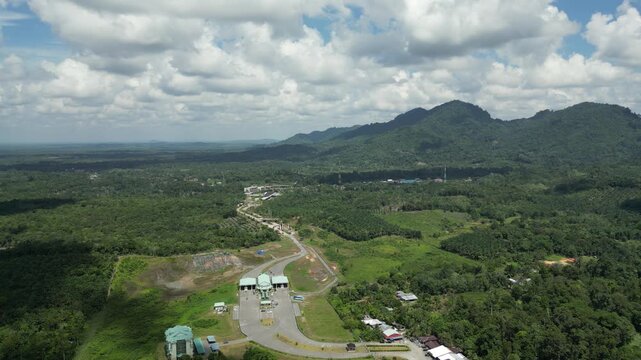 The village serves as a significant entry point through the Biawak ICQS (Immigration, Customs, Quarantine, and Security) Complex. This is a major route for cross-border travel to Aruk in the Sambas.