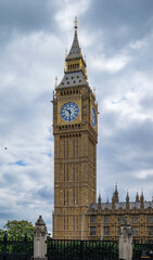 Obraz premium London - 07 09 2022: View of the Elizabeth Tower (Big Ben)