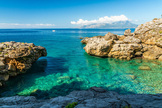 Beautiful view along the "Apprezzami l'asino" trail path in Sapri, Cilento, Campania.