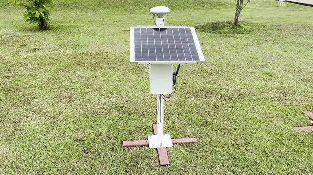 LandMOS IoT Kit for Surface Soil Displacement Monitoring