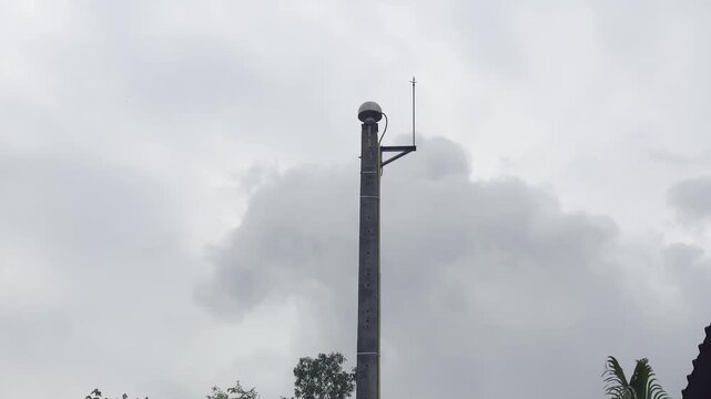 IoT Communication Equipment Mounting Pole (Gateway, LoRaWAN, Zigbee) with Lightning Protection System