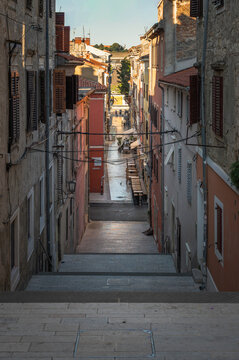 narrow street in pula croatia