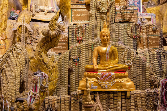THAILAND NAKHON NAYOK WAT MANEEWONG