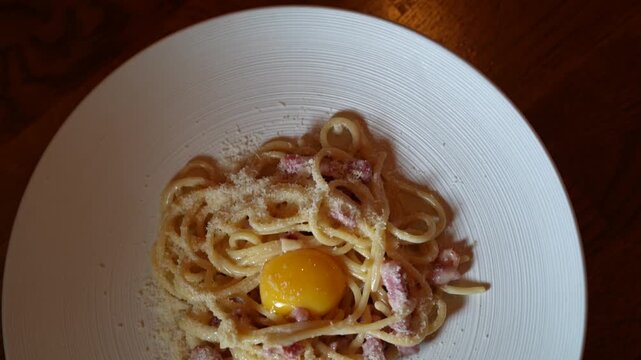 pates carbonara
