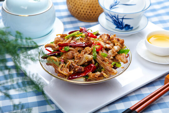 Spicy Stir Fried Pork Ribs with Chili Peppers