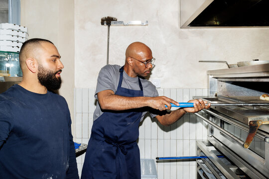 Pizza makers
