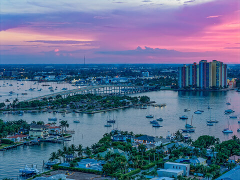 aerial view of Jerry Thomas Memorial Bridge