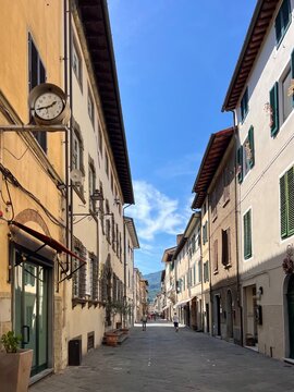  Camaiore historical city center narrow streets, Lucca, Tuscany, Italy