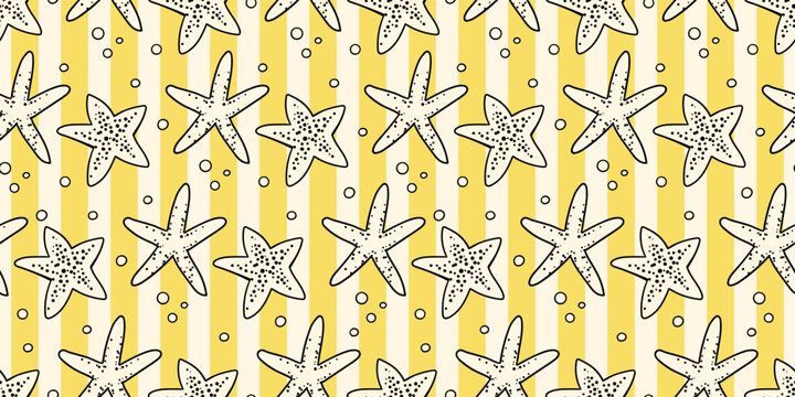 Seamless pattern with hand drawn star shells. Summer marine vector background in vintage sketch style