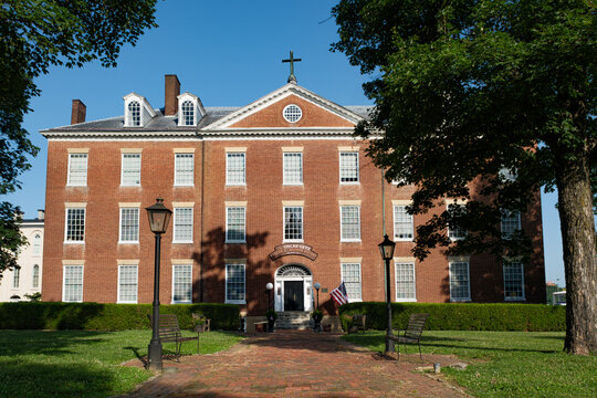 Spalding Hall, Oscar Getz Museum of Bourbon History and Bardstown Historical Museum in Bardstown, Kentucky, USA