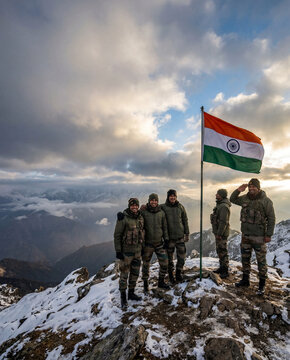 Kargil Vijay Diwas - Indian Army Soldiers 