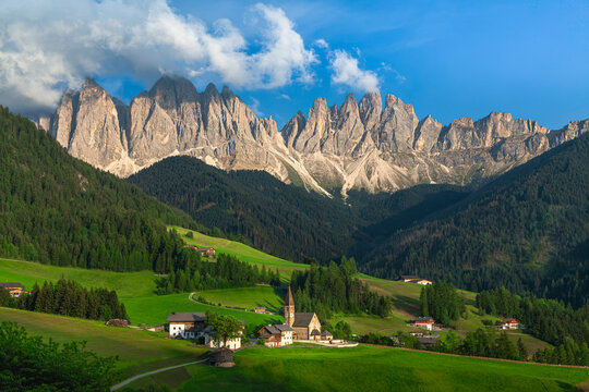 Santa maddalena church and geisler peaks in dolomites