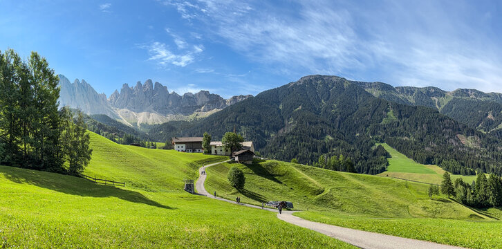 Val di funes santa maddalena village with odle peaks