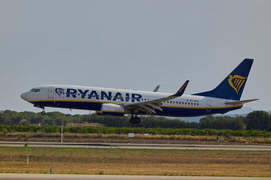 Ryanair passenger airplane landing at Valencia airport. Valencia, Spain - June 20, 2026.
